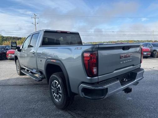 2026 GMC Sierra 2500 SLE