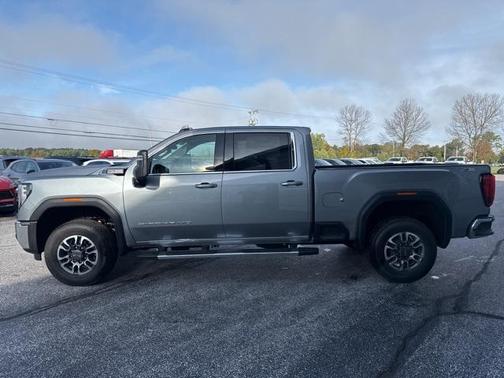 2026 GMC Sierra 2500 SLE