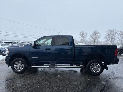 2024 RAM 2500 Laramie Crew Cab 4x4 6'4' Box