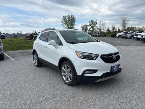 Summit White 2019 Buick Encore Essence