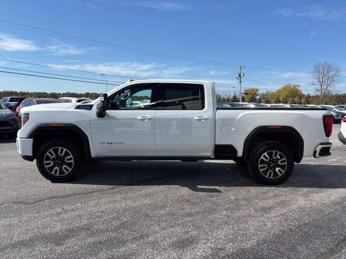 2023 GMC Sierra 2500 AT4