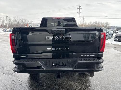 2026 GMC Sierra 3500 Denali