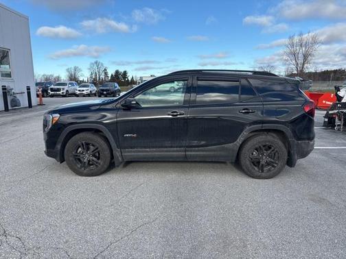 2024 GMC Terrain AWD AT4