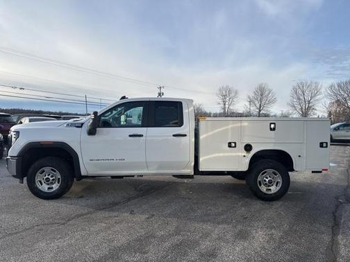 2025 GMC Sierra 2500 Pro