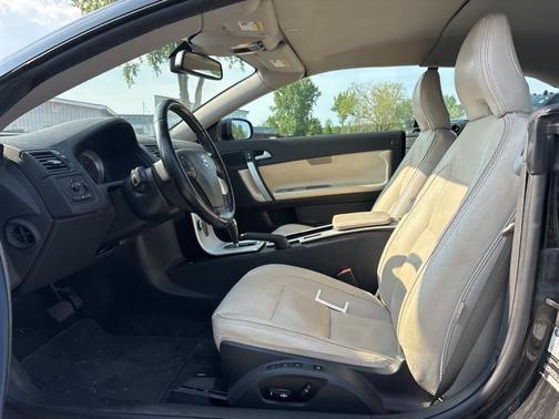 2013 Volvo C70 T5