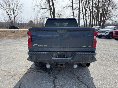 2022 Chevrolet Silverado 2500 Custom