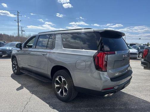 Sterling Metallic 2026 GMC Yukon XL 4WD AT4