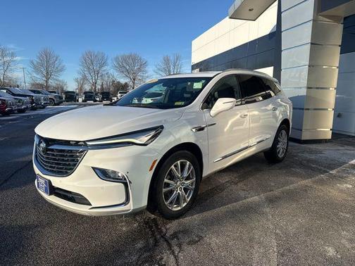 2023 Buick Enclave Premium AWD