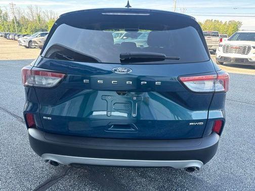 Dark Persian Green Metallic 2020 Ford Escape SE