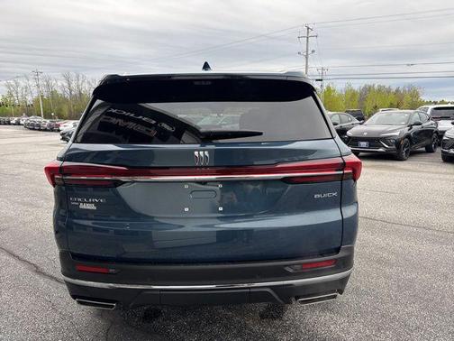 Ocean Blue Metallic 2026 Buick Enclave Preferred FWD
