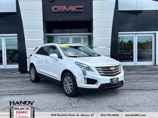 Crystal White Tricoat 2018 Cadillac XT5 Luxury