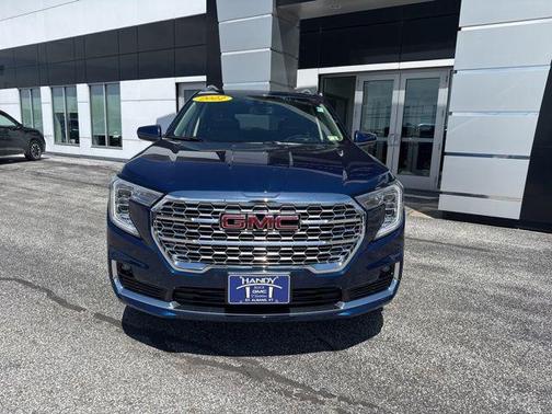 Marine Metallic 2022 GMC Terrain Denali
