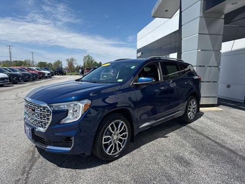 Marine Metallic 2022 GMC Terrain Denali
