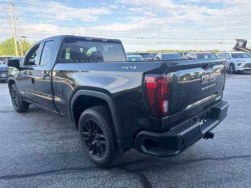 Onyx Black 2026 GMC Sierra 1500 Elevation