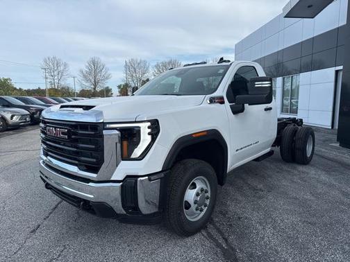 2026 GMC Sierra 3500 Base