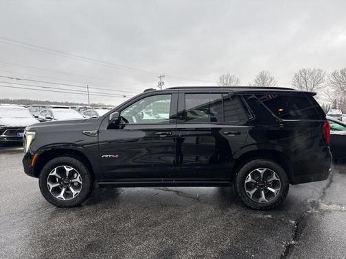 2026 GMC Yukon 4WD AT4