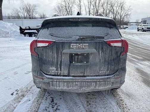 2024 GMC Terrain AWD AT4
