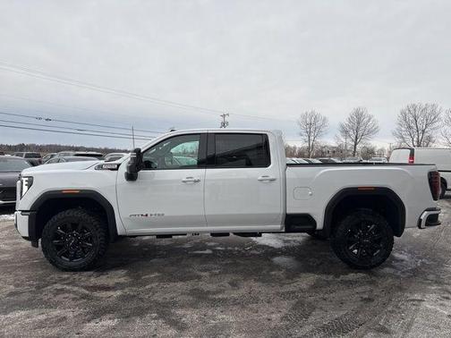 2026 GMC Sierra 3500 AT4