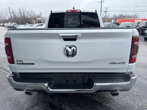 Ivory White Tri-Coat Pearlcoat 2021 RAM 1500 Laramie