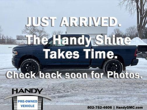 2024 RAM 2500 Laramie Crew Cab 4x4 6'4' Box