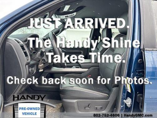 2024 RAM 2500 Laramie Crew Cab 4x4 6'4' Box