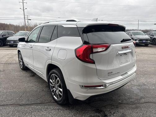 2024 GMC Terrain Denali