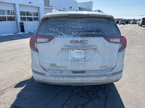 2024 GMC Terrain Denali