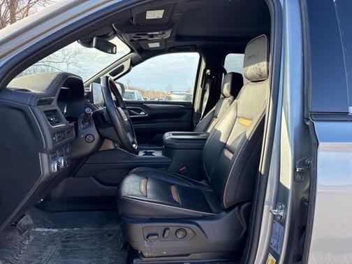 2024 GMC Yukon XL AT4