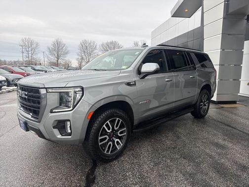 2024 GMC Yukon XL AT4