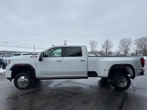 2023 GMC Sierra 3500 Denali