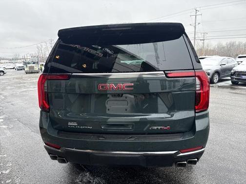 2026 GMC Yukon XL 4WD AT4