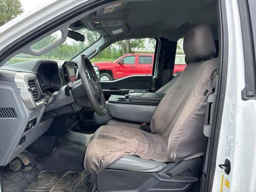 Oxford White 2023 Ford F-150 XL