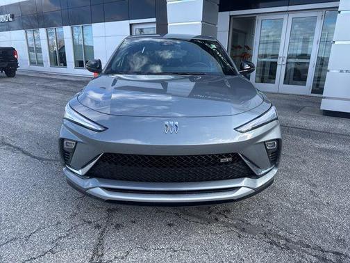 Moonstone Gray Metallic 2026 Buick Envista Sport Touring FWD