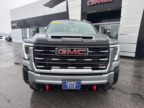 2026 GMC Sierra 3500 AT4