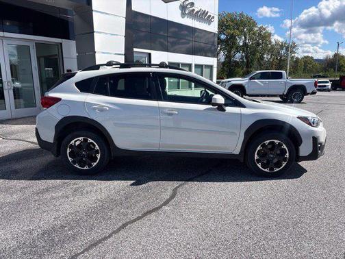 Crystal White Pearl 2021 Subaru Crosstrek Premium
