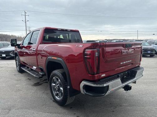 2025 GMC Sierra 3500 SLT