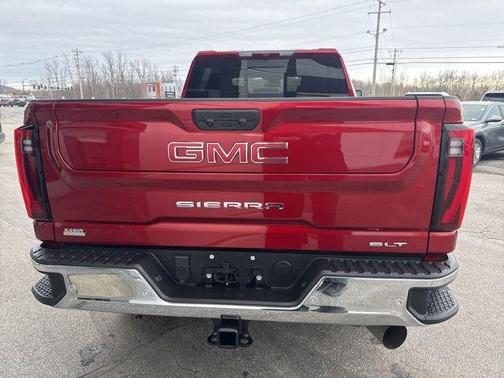 2025 GMC Sierra 3500 SLT