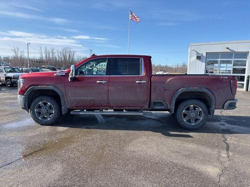 2025 GMC Sierra 3500 SLT