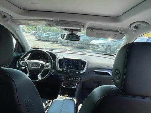 Ebony Twilight Metallic 2023 GMC Terrain SLT