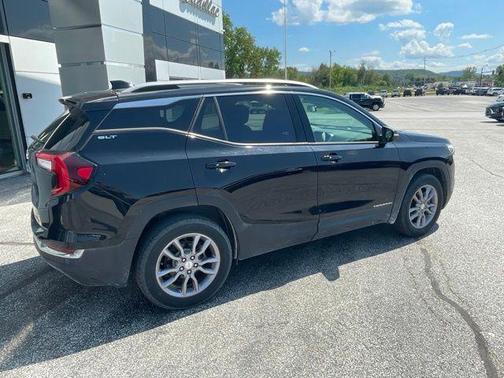 Ebony Twilight Metallic 2023 GMC Terrain SLT