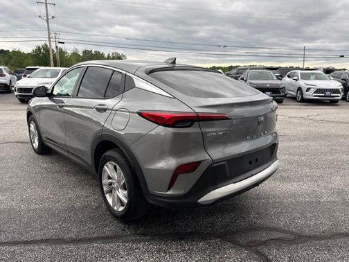 Moonstone Gray Metallic 2024 Buick Envista Preferred FWD
