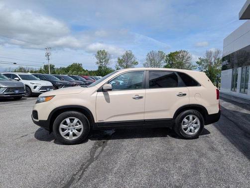 2012 Kia Sorento LX