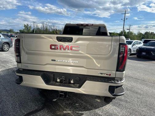 White Sands 2026 GMC Sierra 3500 AT4