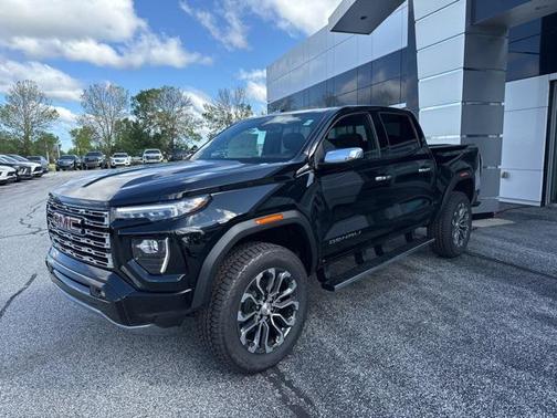 2025 GMC Canyon Denali