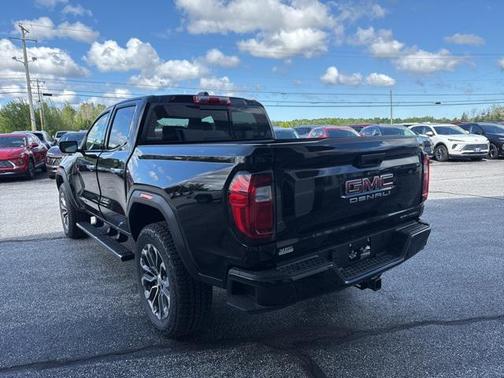 2025 GMC Canyon Denali