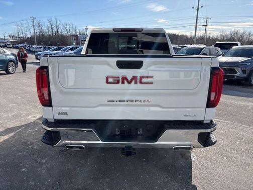 2021 GMC Sierra 1500 SLT
