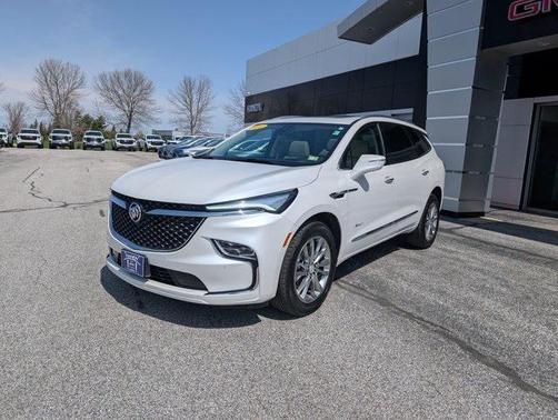 2022 Buick Enclave AWD Avenir