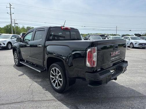 Onyx Black 2021 GMC Canyon Denali