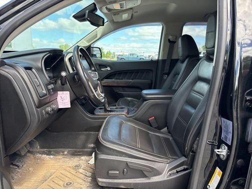 Onyx Black 2021 GMC Canyon Denali