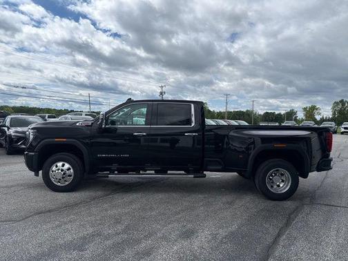 Onyx Black 2026 GMC Sierra 3500 Denali